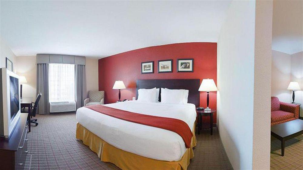 Holiday Inn Express & Suites East Wichita I-35 Andover By Ihg Dış mekan fotoğraf