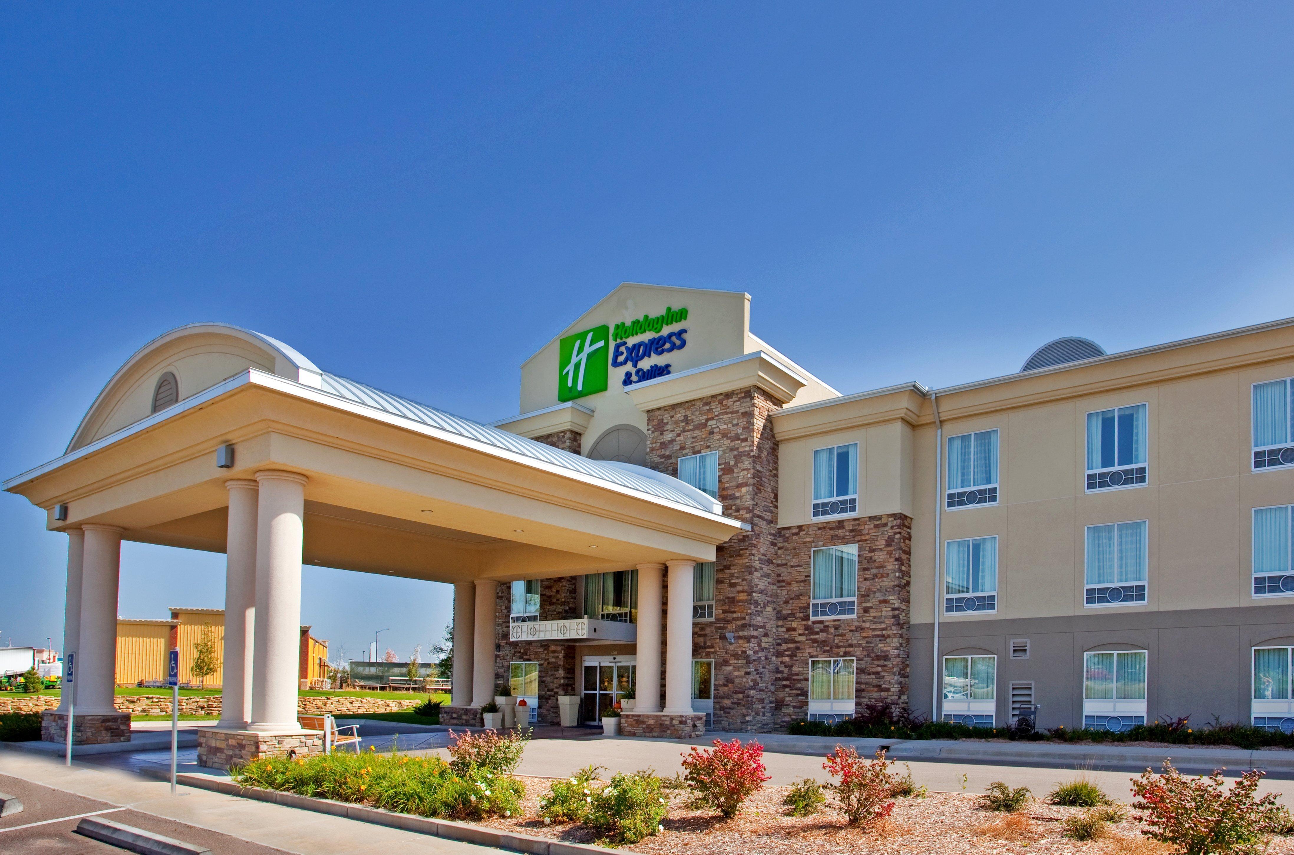Holiday Inn Express & Suites East Wichita I-35 Andover By Ihg Dış mekan fotoğraf