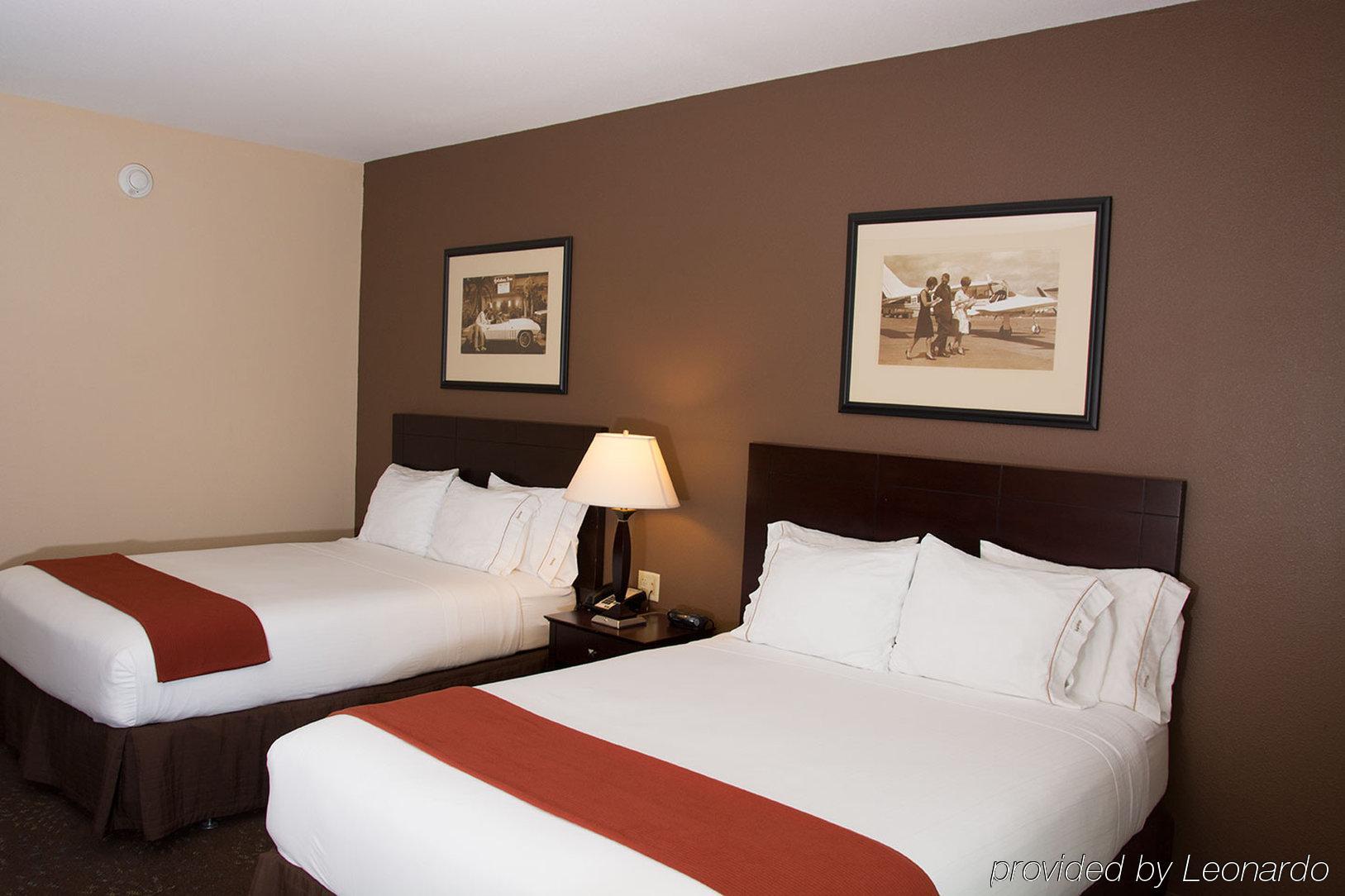 Holiday Inn Express & Suites East Wichita I-35 Andover By Ihg Dış mekan fotoğraf