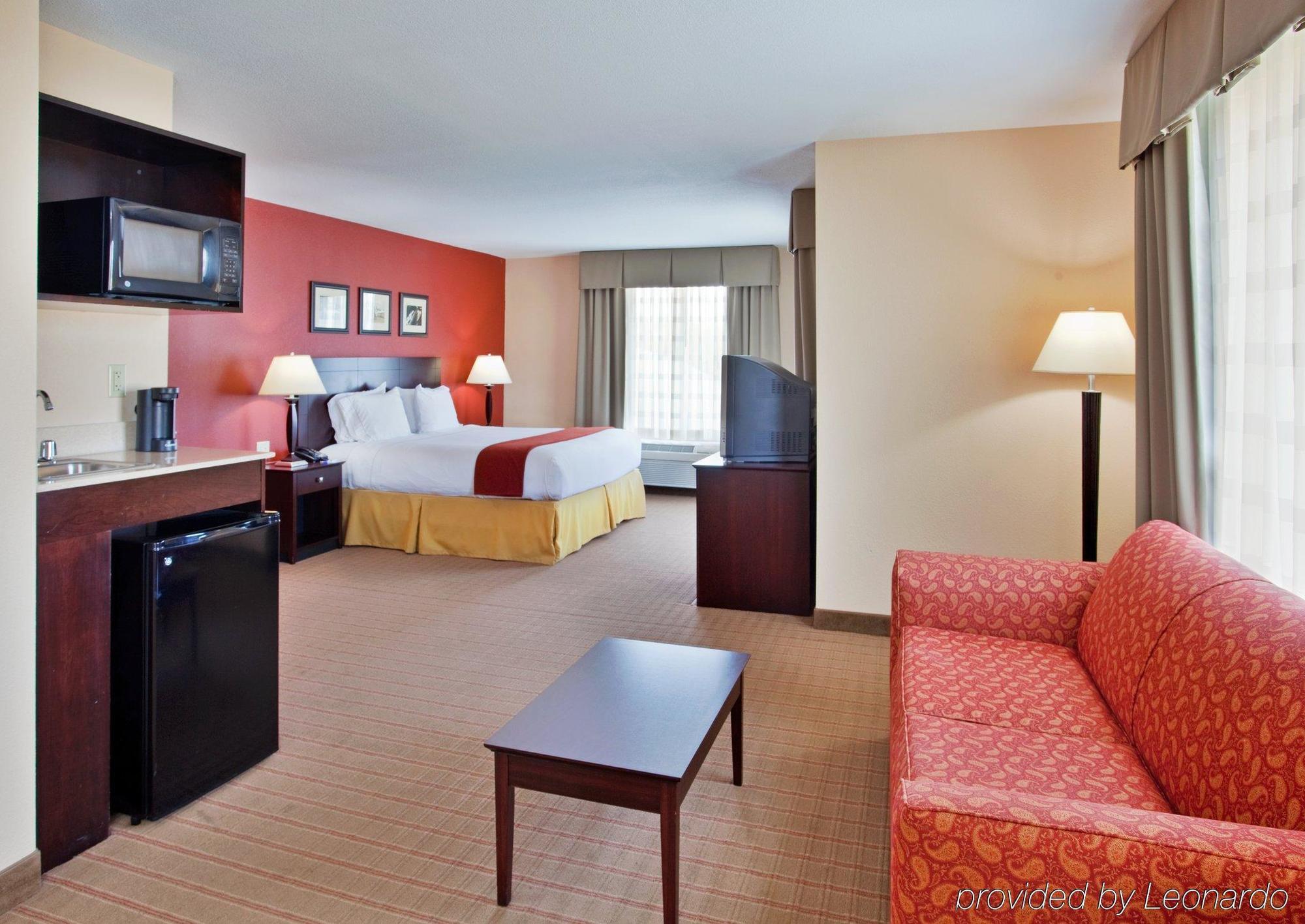 Holiday Inn Express & Suites East Wichita I-35 Andover By Ihg Oda fotoğraf