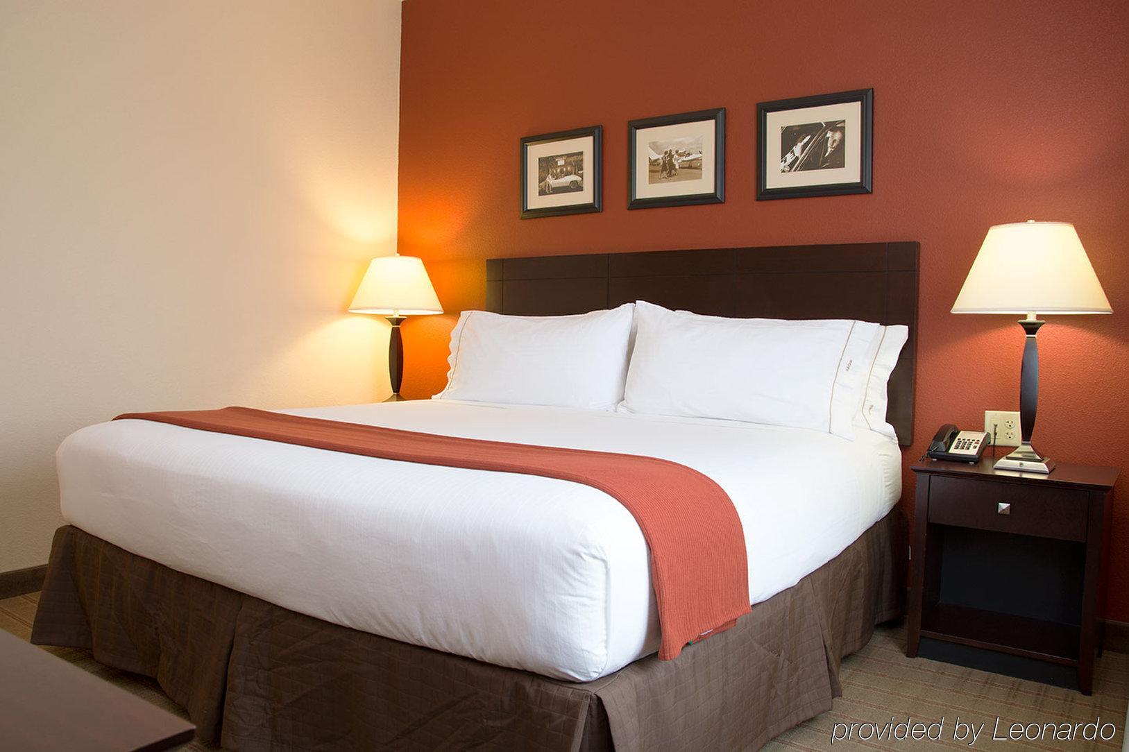 Holiday Inn Express & Suites East Wichita I-35 Andover By Ihg Dış mekan fotoğraf