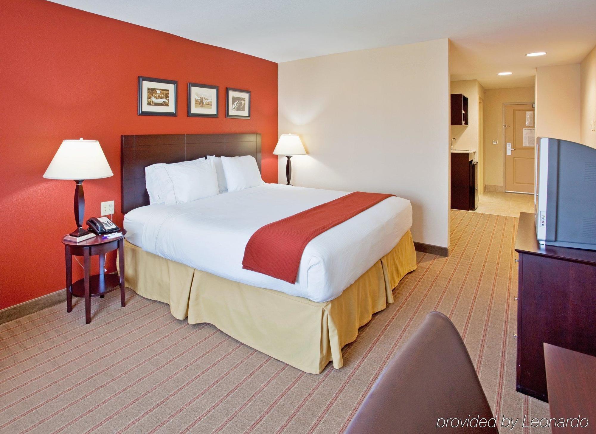 Holiday Inn Express & Suites East Wichita I-35 Andover By Ihg Dış mekan fotoğraf