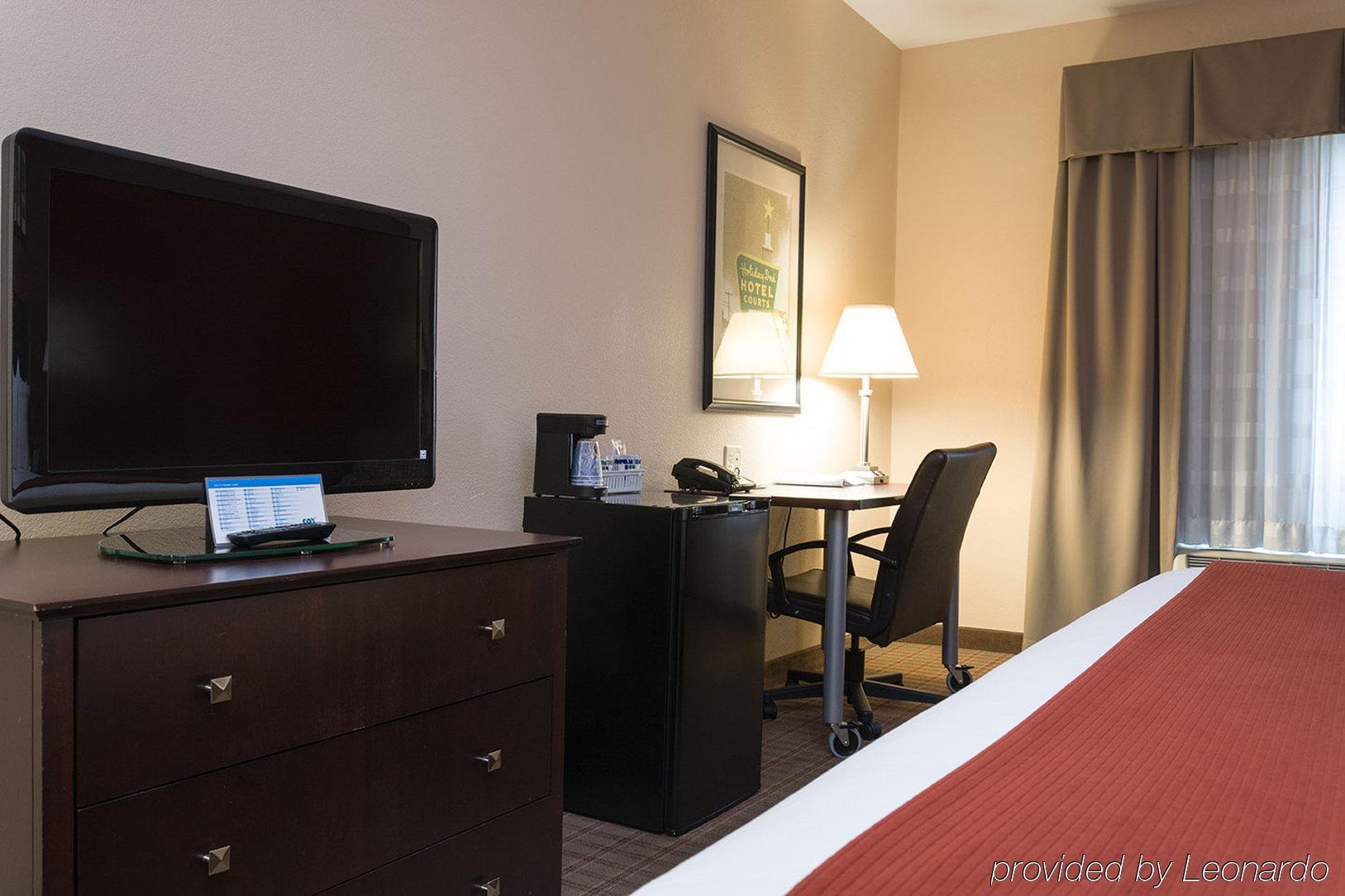 Holiday Inn Express & Suites East Wichita I-35 Andover By Ihg Dış mekan fotoğraf