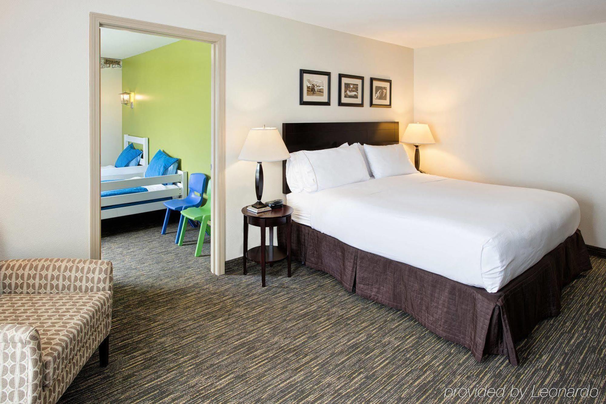 Holiday Inn Express & Suites East Wichita I-35 Andover By Ihg Dış mekan fotoğraf